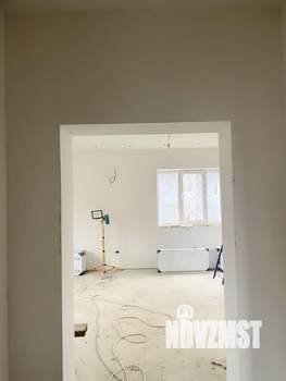 Коттедж 140м², 2-этажный, участок 6 сот.  