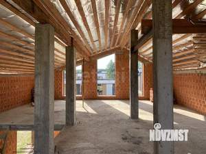 Дом 220м&sup2;, 2-этажный, участок 8 сот.  