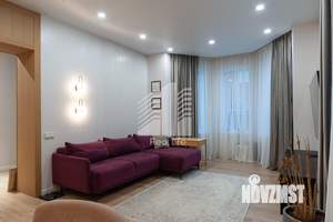 Дом 202м&sup2;, 2-этажный, участок 10 сот.  