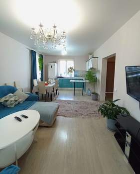 Дом 150м², 2-этажный, участок 8 сот.  