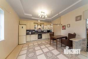 Дом 130м², 2-этажный, участок 6 сот.  