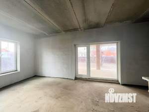 Дом 220м², 3-этажный, участок 6 сот.  