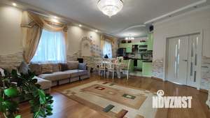 Дом 290м², 3-этажный, участок 11 сот.  