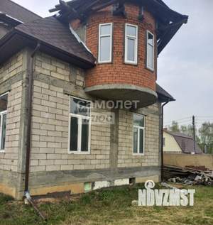 Дом 200м&sup2;, 2-этажный, участок 7 сот.  