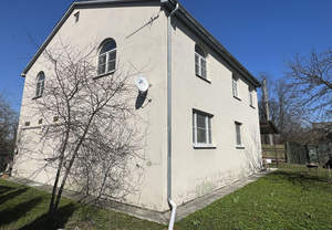 Дом 240м², 2-этажный, участок 10 сот.  