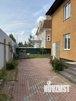 Дом 294м², 2-этажный, участок 12 сот.  