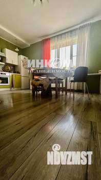 Дом 240м², 3-этажный, участок 10 сот.  