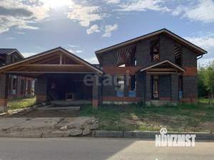 Дом 220м&sup2;, 2-этажный, участок 8 сот.  