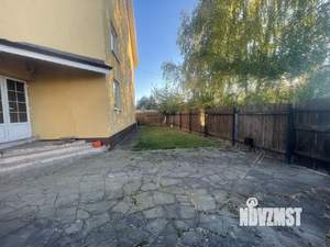 Коттедж 250м², 3-этажный, участок 6 сот.  