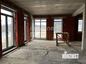 Коттедж 220м², 2-этажный, участок 8 сот.  
