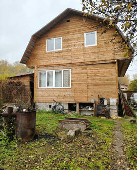 Дом 90м&sup2;, 2-этажный, участок 6 сот.  