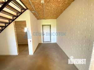 Дом 280м², 2-этажный, участок 6 сот.  