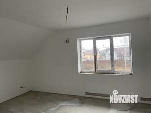 Коттедж 140м², 2-этажный, участок 6 сот.  