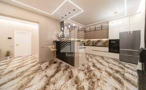 Дом 161м&sup2;, 2-этажный, участок 10 сот.  