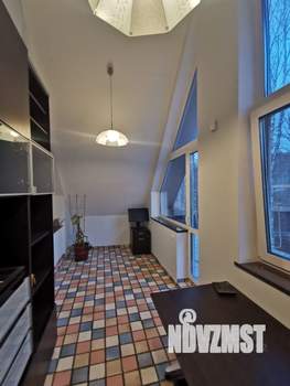 Коттедж 215м², 2-этажный, участок 8 сот.  