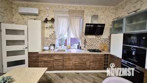 Дом 160м&sup2;, 2-этажный, участок 4 сот.  