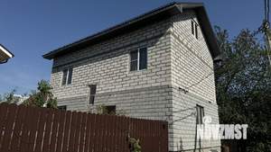 Дом 229м², 3-этажный, участок 4 сот.  