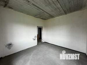 Коттедж 180м², 2-этажный, участок 12 сот.  