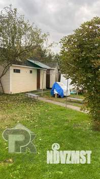 Дом 60м², 2-этажный, участок 6 сот.  