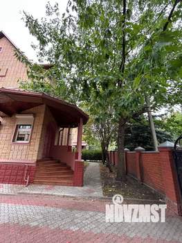 Дом 350м², 2-этажный, участок 20 сот.  