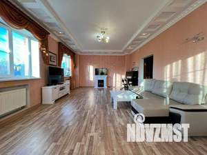 Дом 511м², 3-этажный, участок 14 сот.  