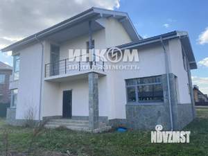 Дом 220м², 2-этажный, участок 10 сот.  
