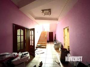 Дом 230м², 2-этажный, участок 10 сот.  