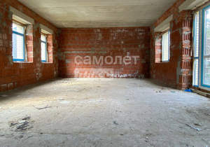 Дом 136м&sup2;, 3-этажный, участок 3 сот.  