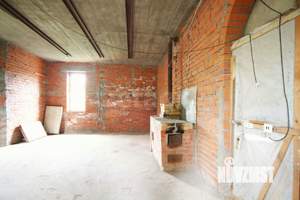 Дом 350м&sup2;, 2-этажный, участок 11 сот.  