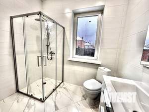 Дом 150м², 2-этажный, участок 6 сот.  