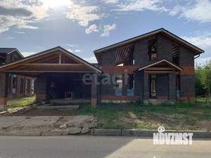 Дом 220м&sup2;, 2-этажный, участок 8 сот.  