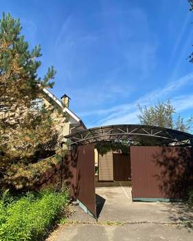 Дом 150м², 2-этажный, участок 9 сот.  