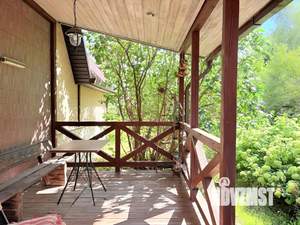 Дом 176м&sup2;, 3-этажный, участок 9 сот.  