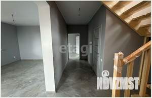 Дом 180м², 2-этажный, участок 6 сот.  