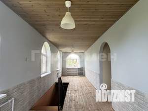 Дом 240м², 2-этажный, участок 10 сот.  