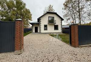 Дом 150м², 2-этажный, участок 7 сот.  