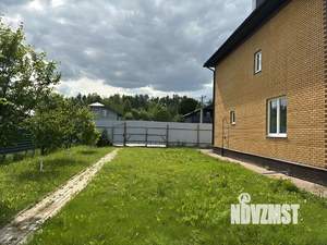 Дом 294м², 2-этажный, участок 12 сот.  