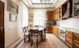 Дом 660м², 3-этажный, участок 41 сот.  