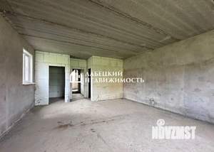 Дом 260м², 2-этажный, участок 9 сот.  