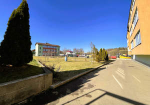 Дом 544м², 3-этажный, участок 13 сот.  