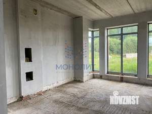 Дом 195м², 2-этажный, участок 10 сот.  