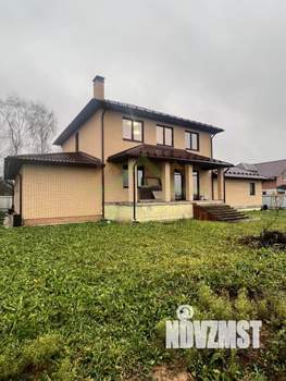 Дом 320м², 3-этажный, участок 12 сот.  