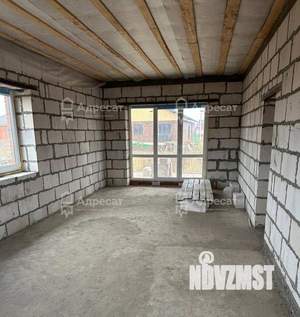 Дом 200м², 2-этажный, участок 10 сот.  