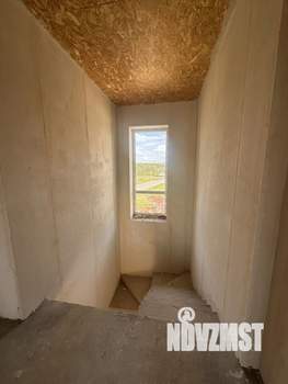 Коттедж 120м², 2-этажный, участок 6 сот.  