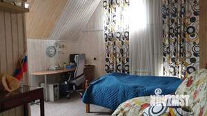 Дом 200м&sup2;, 2-этажный, участок 15 сот.  