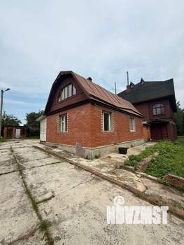 Дом 330м², 3-этажный, участок 16 сот.  