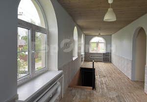 Дом 240м², 2-этажный, участок 10 сот.  