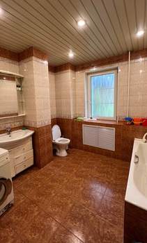 Дом 499м&sup2;, 3-этажный, участок 12 сот.  