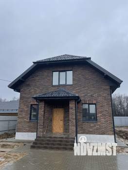 Коттедж 140м², 2-этажный, участок 6 сот.  