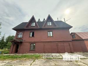 Дом 330м², 3-этажный, участок 16 сот.  